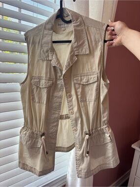 Daniel Rainn Beige Utility Vest with Collar